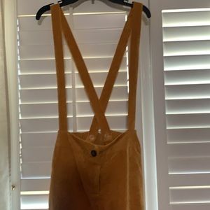 COPY - Boho Corduroy overalls. Mustard color. 31” inseam. Large in juniors.